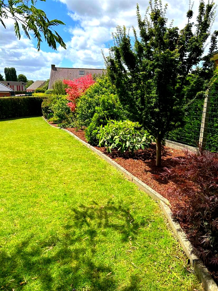 Afgewerkte tuin, Lierde
